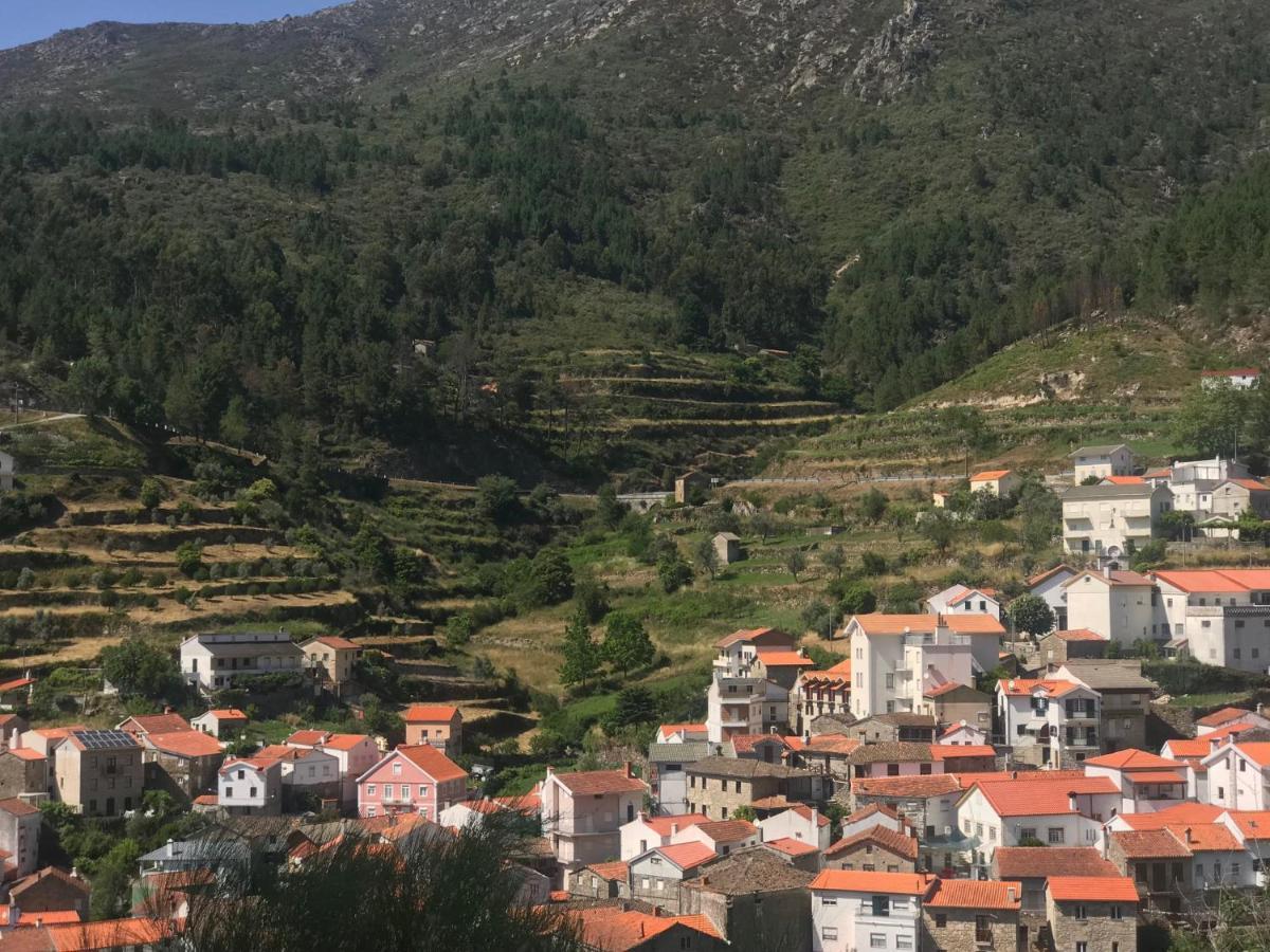 Вілла Casa Encantada - Alvoco Da Serra Екстер'єр фото